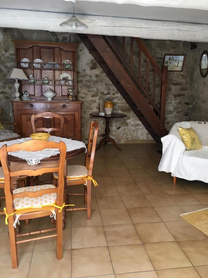 The Old Barn Villa La Tour-dʼAigues Eksteriør billede